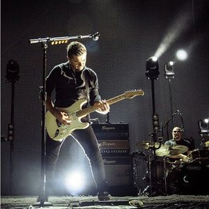 Image post by @thewarfield on Instagram
