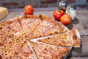 Image post by @parryspizza on Instagram