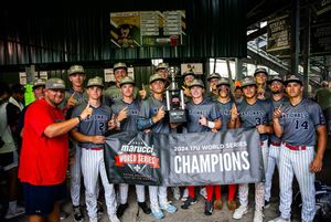 Image post by @MarucciSports on Twitter