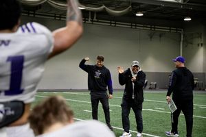 Image post by @UW_Football on Twitter