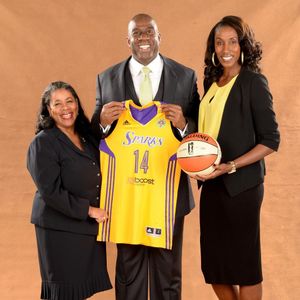 Image post by @la_sparks on Instagram