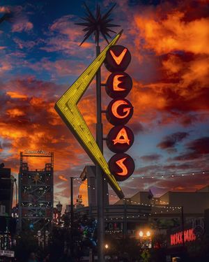 Image post by @fremontstreet on Instagram