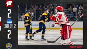 Image post by @BadgerMHockey on Twitter
