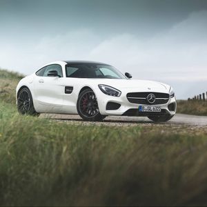 Image post by @mercedesamg on Instagram