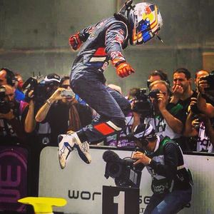 Image post by @carlossainz55 on Instagram