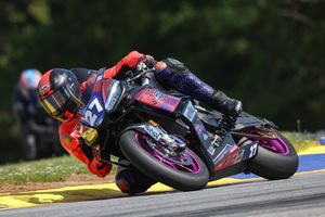Image post by @motoamerica on Instagram