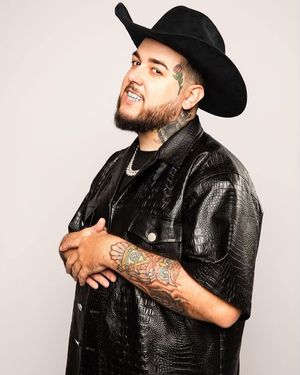 Image post by @splashlifebooking on Instagram