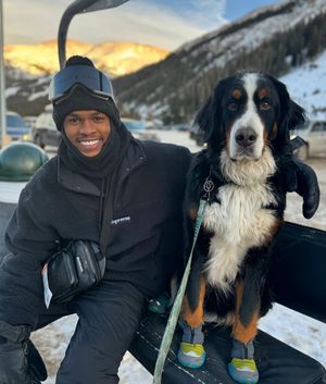 Image post by @officialsnowdog on Instagram