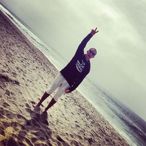 Image post by @therealcarlospena on Instagram