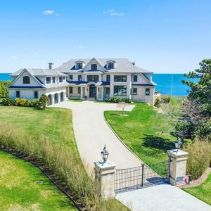 Image post by @christiesrealestate on Instagram