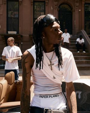 Image post by @planes on Instagram