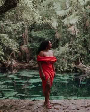 Image post by @theblackbachelorette on Instagram