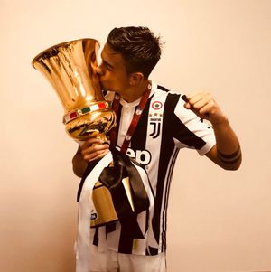 Image post by @PauDybala_JR on Twitter