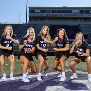 Image post by @fuwlax on Instagram