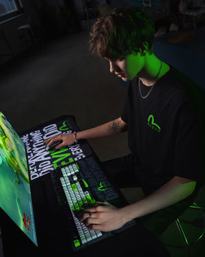 Image post by @razer on Instagram