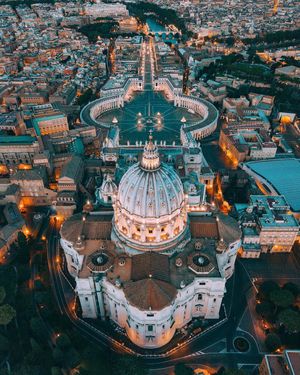 Image post by @cathaypacific on Instagram