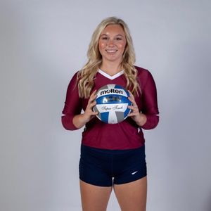 Image post by @leeuvolleyball on Instagram