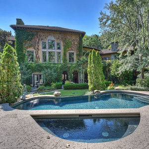 Image post by @christiesrealestate on Instagram