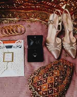 Image post by @thismodernlovephoto on Instagram