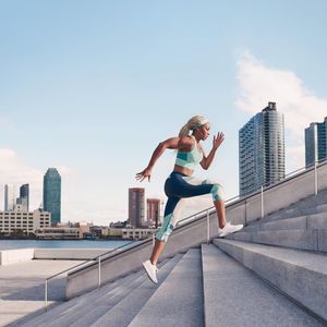 Image post by @underarmourwomen on Instagram