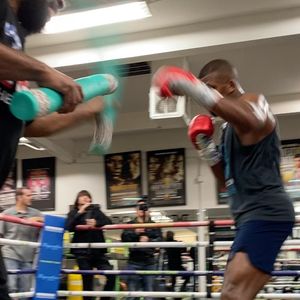 Image post by @mayweatherpromotions on Instagram