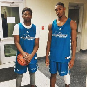 Image post by @teamwallhoops on Instagram