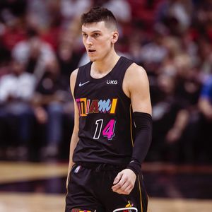 Image post by @miamiheatstore on Instagram