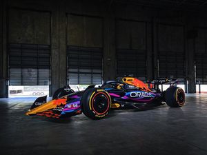 Image post by @elevategripandlighting on Instagram