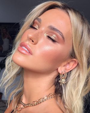 Image post by @fentybeauty on Instagram