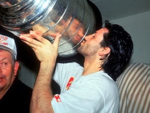 Image post by @nhlalumniassociation on Instagram