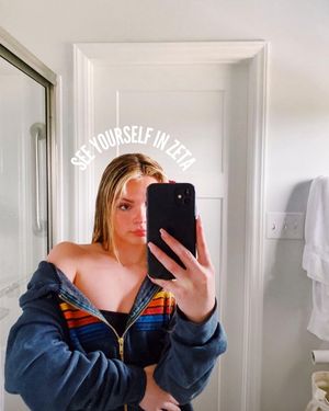 Image post by @charlottezta on Instagram