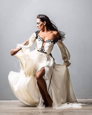 Image post by @westernavearts on Instagram