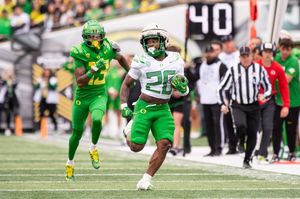Image post by @oregonsportsphotos on Instagram