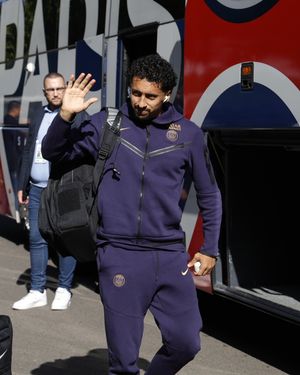 Image post by @psg on Instagram