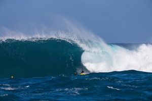 Image post by @wsl.qs on Instagram
