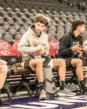 Image post by @wyo_mbb on Instagram