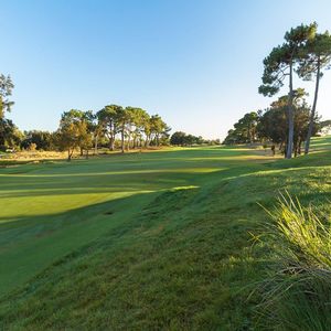 Image post by @glenelggolf on Instagram