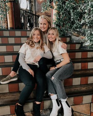 Image post by @umnpanhellenic on Instagram