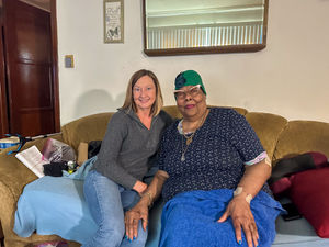 Video post by @mealsonwheelswest on Facebook
