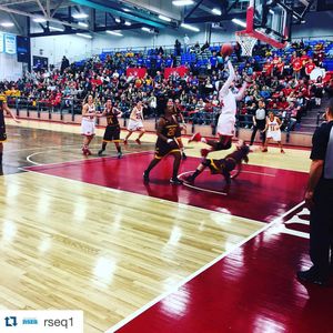 Image post by @mcgillathletics on Instagram