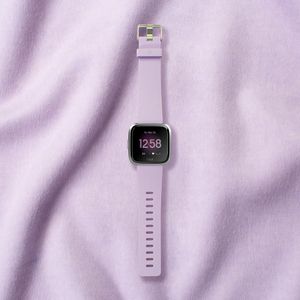 Image post by @fitbit on Instagram