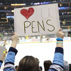 Image post by @penguins on Twitter