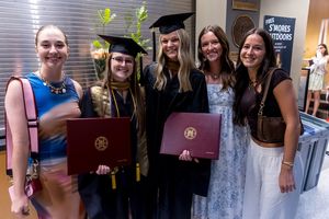 Image post by @elonsoftball on Instagram