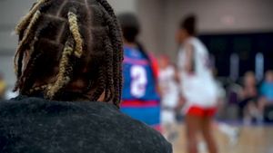 Video post by @tfnsrun4roses on Twitter