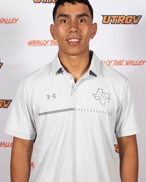 Image post by @utrgvmenstennis on Twitter