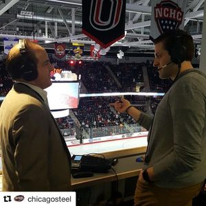 Image post by @du_hockey on Instagram
