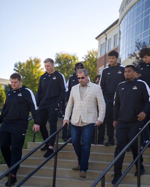 Image post by @lindenwoodfb on Instagram