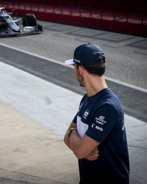 Image post by @redbullshop on Instagram
