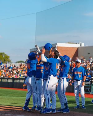 Image post by @gatorsbb on Instagram