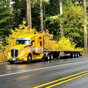Image post by @inlandkenworthus on Instagram